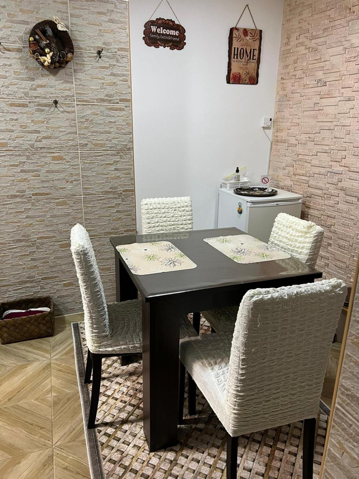 Apartman Su Libero Lägenhet Subotica Exteriör bild