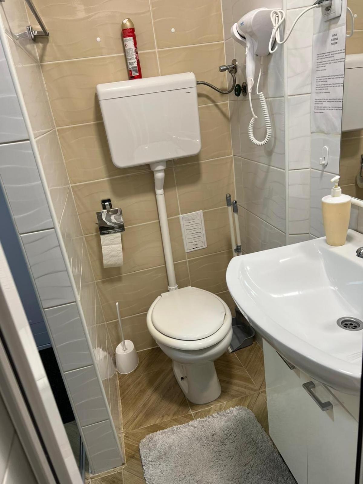 Apartman Su Libero Lägenhet Subotica Exteriör bild